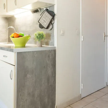 Apartment Copacabana-28 By Interhome